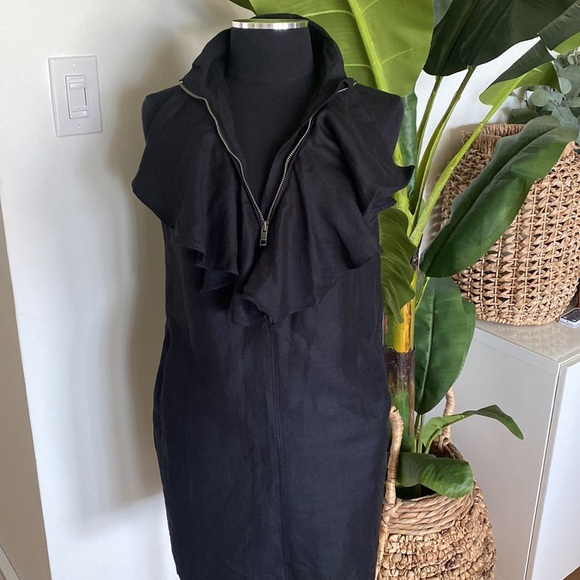 Club Monaco Sleeveless Ruffle Dress - Size 6 - Picture 6 of 9